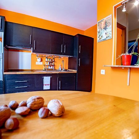 L'Enchantraine - Gite Tout Confort Et Tarif Tout Inclus - Appartement Spacieux Et Accueillant Sur إبينال المظهر الخارجي الصورة