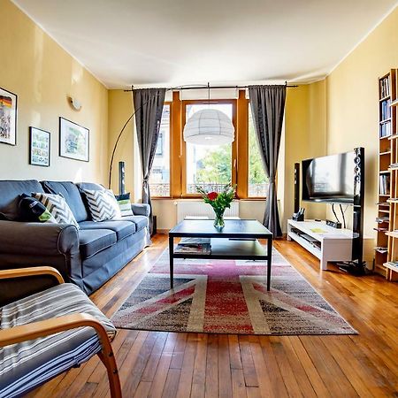 L'Enchantraine - Gite Tout Confort Et Tarif Tout Inclus - Appartement Spacieux Et Accueillant Sur إبينال المظهر الخارجي الصورة