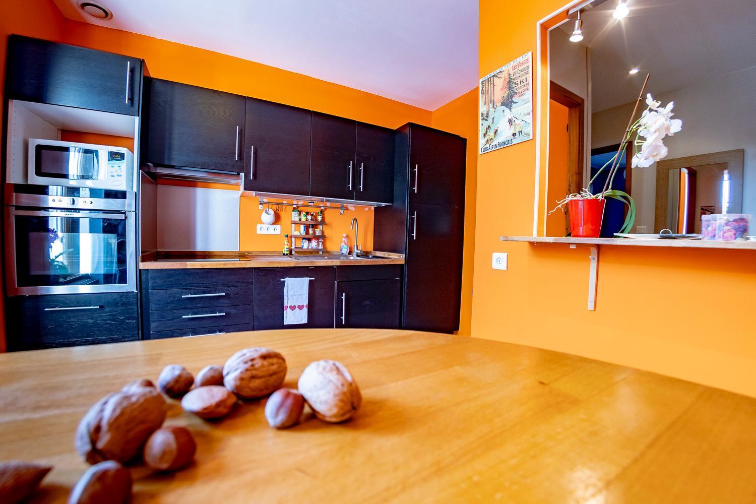 L'Enchantraine - Gite Tout Confort Et Tarif Tout Inclus - Appartement Spacieux Et Accueillant Sur إبينال المظهر الخارجي الصورة