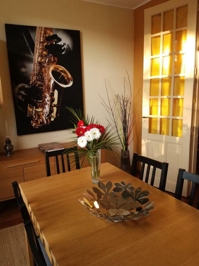 L'Enchantraine - Gite Tout Confort Et Tarif Tout Inclus - Appartement Spacieux Et Accueillant Sur إبينال المظهر الخارجي الصورة